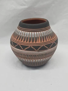 Native American Pottery Vase Navajo Handmade Navajo Home Decor Michael Charlie - Picture 1 of 18