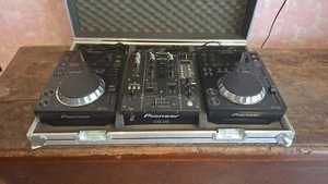 Console CDJ 350 Pioneer con Custodia - Picture 1 of 6