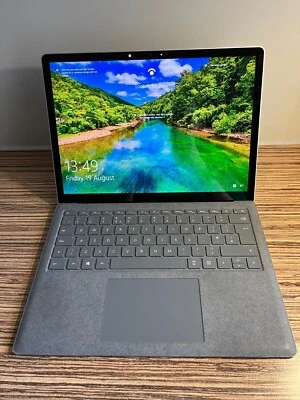 Microsoft Surface Laptop 3 13.5" (128GB Intel Core i5-1035G7, 1.20 GHz, 8GB RAM) - Image 1 of 4
