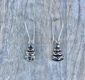 Birthday/Wedding Cake Celebration Pewter Dangle Earrings - Picture 1 of 3