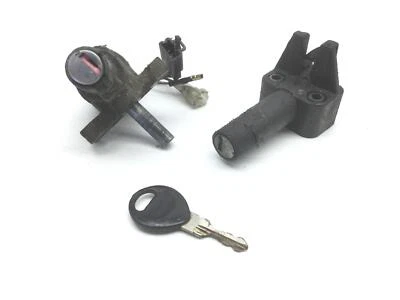 BLOCCHETTO ACCENSIONE CON CHIAVE E SERRATURA MBK BOOSTER SPIRIT 50 2000 - Immagine 1 di 4