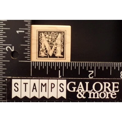 PSX Rubber Stamps B-2025 VINTAGE MONOGRAM FLOURISH LETTER M #T48 - Image 1 of 2