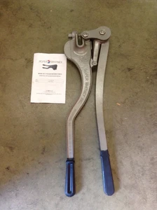 Roper Whitney 8 Hole Punch, 2-1/8 In Throat, 1/4 In Hole - Picture 1 of 6