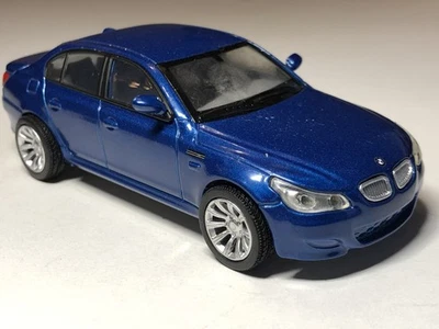 BMW M5 E60 2012 4 pulgadas nuevo Ray diecast gama 1/43 como nuevo suelto 1/40 Foto 1 de 4