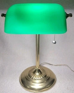 Bankers Lamp Green Glass Shade Vintage Antique Desk Table Piano Library Lamp - Picture 1 of 5
