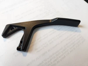 PELLA RIGHT HINGE MATTE BLACK CASEMENT LOCK LEVER NEW STREAMLINED STYLE - Picture 1 of 3
