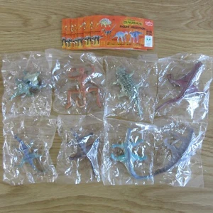 Disneys Dinosaurier Mini Figuren Sammlung Komplettsatz 8 Yujin Disney Authentic - Bild 1 von 8
