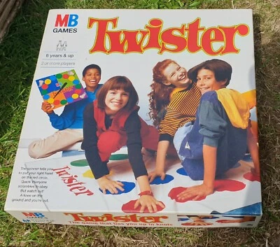 Twister MB Party Game (1996) Complete, Vintage. - Image 1 of 4