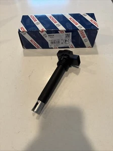 New Bosch 0221604115 Ignition Coil For Audi A3 A5 Volkswagen Tiguan Jetta - Picture 1 of 5