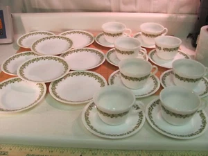8er Set Corelle Corning 8 1/2" Crazy Daisy Spring Blossom Mittagessen Teller Pyrex - Bild 1 von 9
