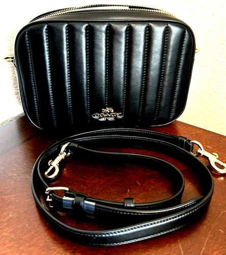 Borsa a tracolla Coach Jes Puffy Lane in pelle trapuntata per fotocamera oro e nero