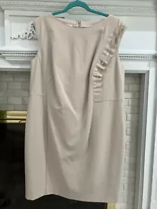 Akris Punto Kleid Gr. 16 neu ohne Etikett hellrosa mit asymmetrischem Rüschendetail - Bild 1 von 11