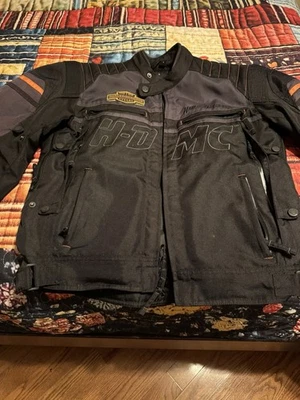 Abrigo de montar Harley Davidson grande para hombre Foto 1 de 3