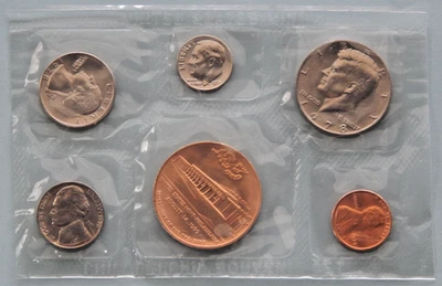 1978  Uncirculated Philadelphia Mint Souvenir Set With Envelope and Medal - Image 1 of 4