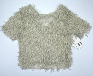 Neu mit Etikett Zara kurzärmliges transparentes Oberteil mit Fransen creme ecru V-Ausschnitt Größe Medium - Bild 1 von 11