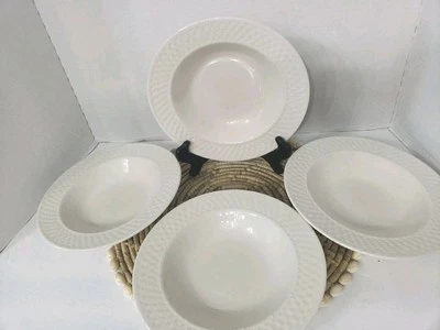 4 Oneida WESTERLY BASKET Rimmed Soup bowls 9", Basketweave VERY NICE! - Image 1 of 4