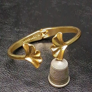 LUCKY BRAND Ginkgo Leaf Hinged Cuff Bracelet Gold Tone. 15.466 - Picture 1 of 6