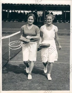 1933 US Tennis Championship Norma Taubele and Mary Heeley Press Photo - Picture 1 of 2