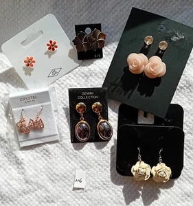 Earrings Job Lot,Mixed Designs,New,Unworn,flowers,scottie dogs,gold Silv Tone M6 - Picture 1 of 9