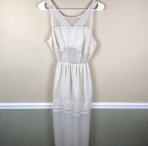 Kimchi Blue Women’s Cream Embroidered Eyelet Design Semi-Sheer Maxi Dress Sz M - Picture 1 of 11