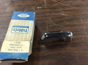 NOS Vent Window Handle 73-77 Ford Truck 68-77 Bronco 68-70 Fairlane/Falcon - Picture 1 of 5