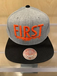 First Skyline Snapback Men's hat from NBA hat company Mitchell & Ness - Picture 1 of 4