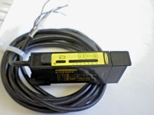 BANNER D12EN6FP EXPERT TEACH MODE PLASTIC FIBER OPTIC SENSOR, NPN MODEL - Picture 1 of 2