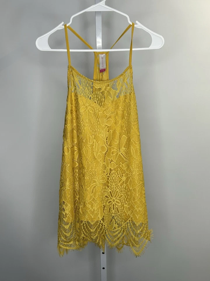 No Boundaries Yellow Lace Cami Scallop Lined Floral Tank Top, Sz XL. (15-17) 4A - Image 1 of 4