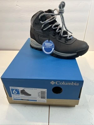 Size 6.5 - Columbia Newton Ridge Plus Waterproof - Quarry / Cool Wave - Womens - Image 1 of 4