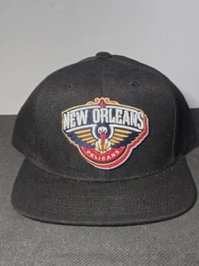 New Orleans Pelicans Mitchell & Ness Mütze SnapBack bestickt  - Bild 1 von 6