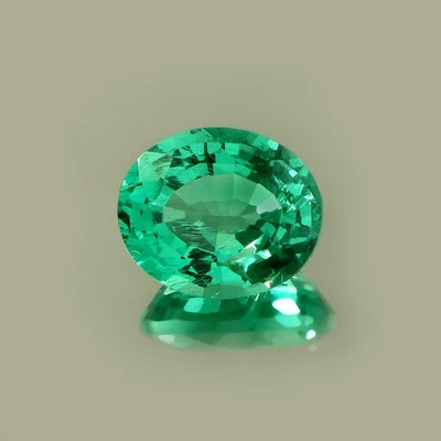 5.15 CT Lab Grown Colombian Hydrothermal Emerald Loose Gemstone Oval Cut 12x10mm - Image 1 of 4