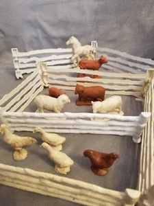 VTG Auburn Rubber Farm Play Set Farm Animals 17 Pieces Red White + Fences USA - Picture 1 of 5