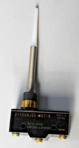 Interruptor de acción rápida OMRON INDUSTRIAL AUTOMATION Z-15GNJ55-B7-K de 1 pieza - Imagen 1 de 6