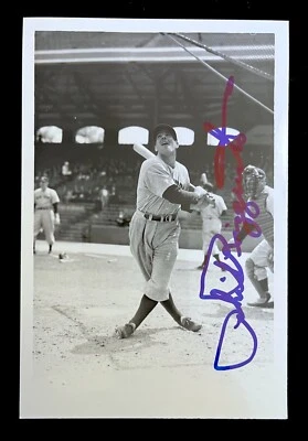 NEW YORK YANKEES PHIL RIZZUTO HAND SIGNED ORIGINAL 4" X 6" PHOTOGRAPH PSA COA. - Image 1 of 2