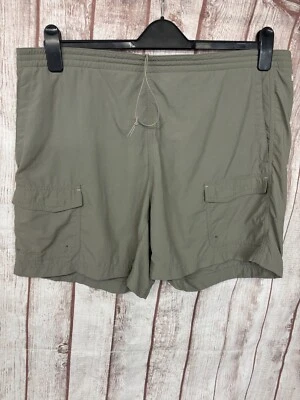 Columbia Women’s XL Titanium Packable Cargo Shorts Khaki Walking Hiking - Image 1 of 4