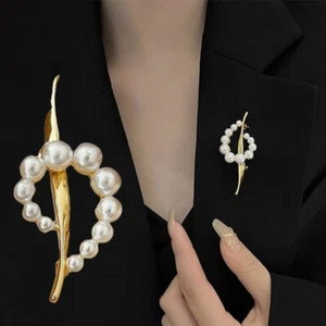 Fashion Faux Pearl Brooch Collar Pin Women Ladies Wedding Party Badge Jewelry x1 - Picture 1 of 8
