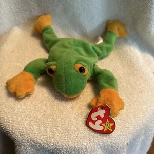 Ty Beanie Babies 1997 RETIRED SMOOCHY the Frog Stuffed Green With Tags. #126 - Picture 1 of 5