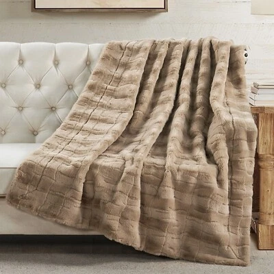 910GSM Elegante Manta de Piel Sintética Gruesa Cálida Difusa Manta para Sofá Cama Foto 1 de 4