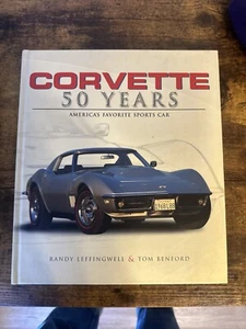 Corvette 50 Years of America's Favorite Sports Car - Benford HARDCOVER - Foto 1 di 11