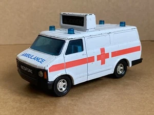 Matchbox Superkings Bedford Van Ambulance, K-143, Die Cast, 1986, Rare, White. - Picture 1 of 10