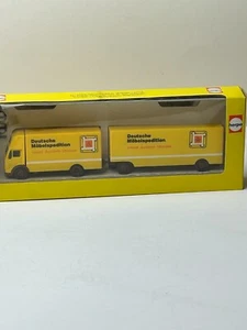 Herpa 1:87 Scale Mercedes Truck & Trailer with Box, Deutsche Mobelspedition - Picture 1 of 9