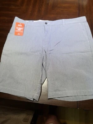 Pantalones Cortos Dockers Para Hombre Frente Plano - Talla 42 - Rayas Azules y Blancas - Nuevos con Etiquetas - ¡Lindosos! Foto 1 de 4