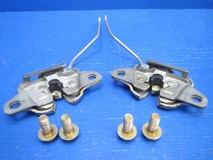 1999 TOYOTA 4RUNNER LEFT AND RIGHT REAR SEAT BACKREST LATCH LOCK & BOLTS OEM B12 - Picture 1 of 9