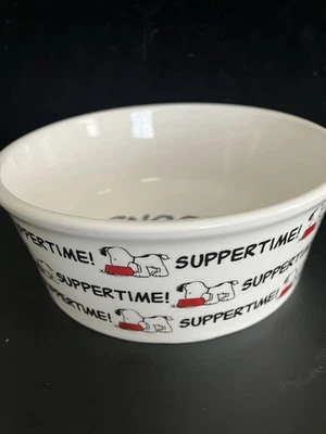 Gibson Stoneware Peanuts Snoopy Pet Bowl "Snoopy Suppertime" 5" NEW!! - Image 1 of 4