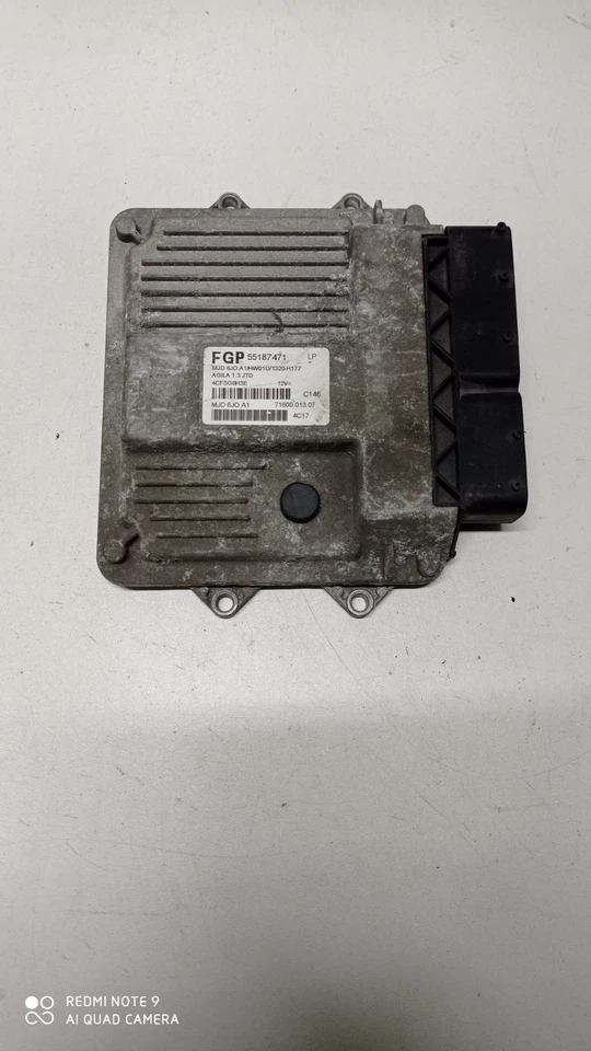 CALCULATEUR MOTEUR ECU OPEL AGILA 1.3 CDTI 55187471 (21A) - Immagine 1 di 4