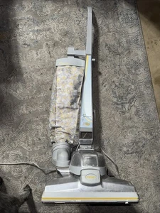 KIRBY The Ultimate G7D Vacuum cleaner + Carpet shampoo system, Kaddy and tools++ - Picture 1 of 24