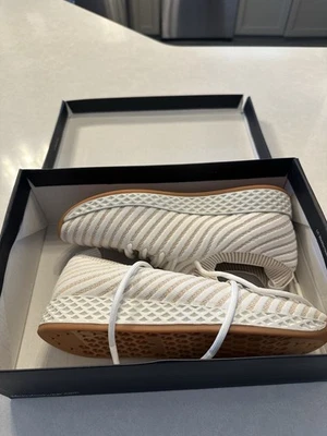 OPY Beige/White 2-Tone Knit URBAN SPORT by J/Slides Women’s Size 8M - Image 1 of 4