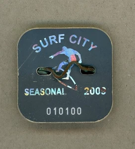 2009 SURF CITY LBI NEW JERSEY SEASONAL BEACH BADGE / TAG WITH PIN - Picture 1 of 1