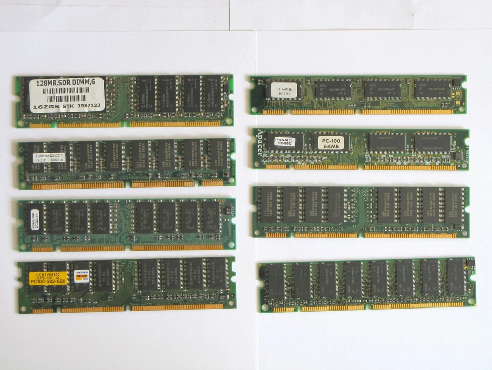64Mb, 32Mb, PC100  SDRAM Memory, 168 Pin DIMM, TESTED - Image 1 of 1