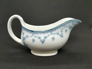 ANTIQUE JACOB FURNIVALS LA BELLE BLUE GREEN TRANSFER WARE GRAVY BOAT 8" - Picture 1 of 7